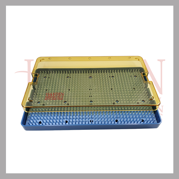 https://www.haydenmedical.com/wp-content/uploads/2018/07/030-107-Micro-Sterilization-Tray-w-silicone-finger-mat-6-x-10-x-34-autoclavable-plastic.jpg